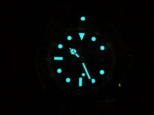 劳力士v7水鬼,渐变蓝鬼王v7对比正品