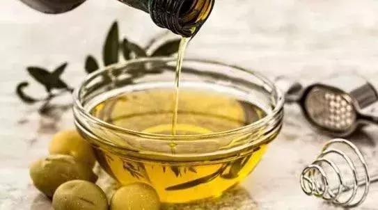 春季湿疹宝宝护理注意事项,冬季宝宝干性湿疹怎么办