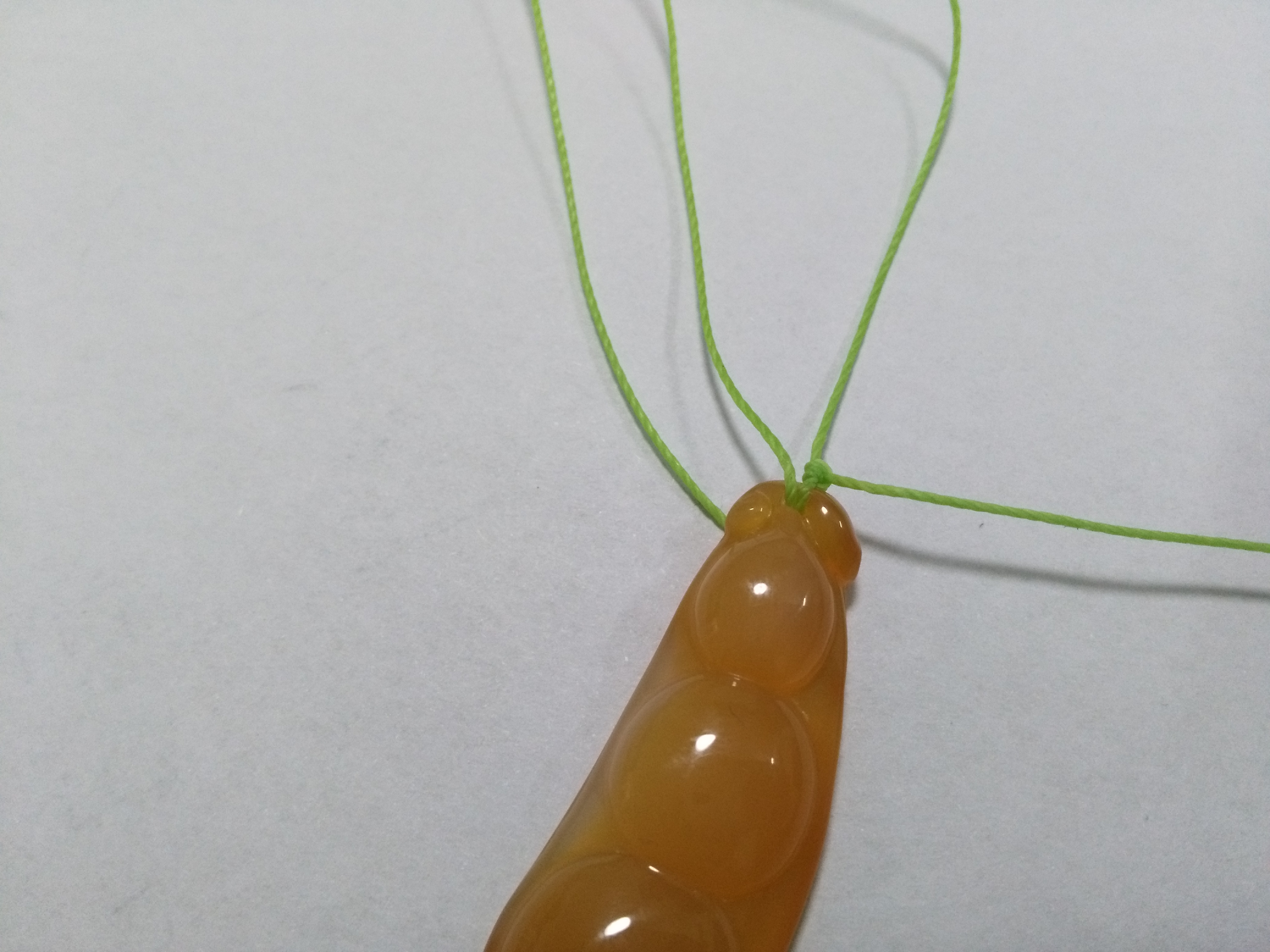 玛瑙豆子编手机吊坠法教程,玉豌豆吊坠怎么编绳