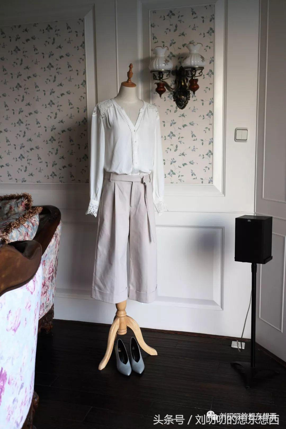 一日一look内搭图片,一日一look女装搭配