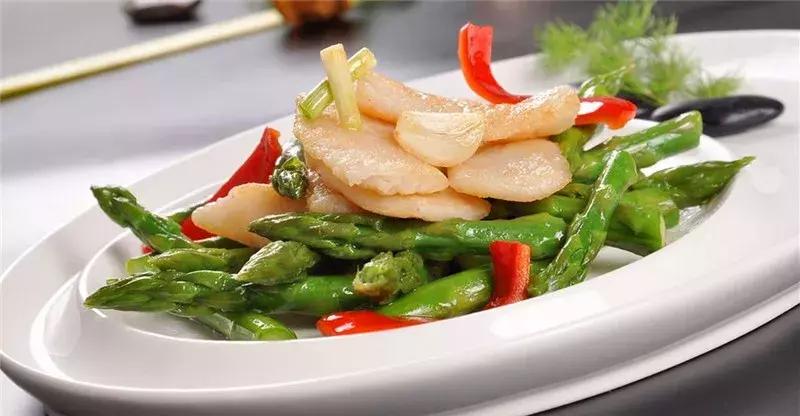 芦笋春天怎么管理,怎样吃芦笋效果好