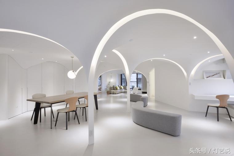 别墅顶层露天穹顶,山顶玻璃穹顶别墅