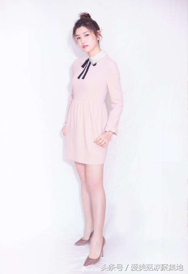 没有纤细的脚踝，就不要学杨幂“穿九分裤露脚踝显瘦”