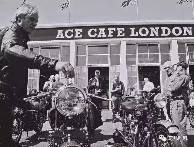 好莱坞型男皮夹克,最新男士皮夹克搭配