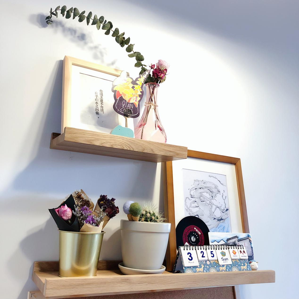 别浪费一字搁板了，除了学人家做照片墙，它还有更多用途！