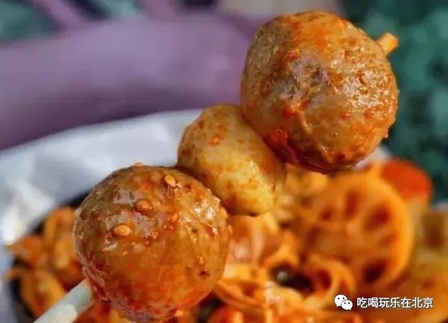 这么low的店，竟然这么多人抢着去吃