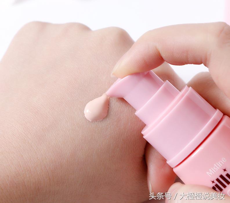 美妆博主刮脸,美妆博主出圈化妆大全