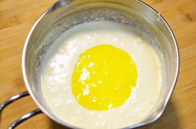 网红爆浆海盐芝士蛋糕做法,网红爆浆海盐芝士蛋糕怎么做