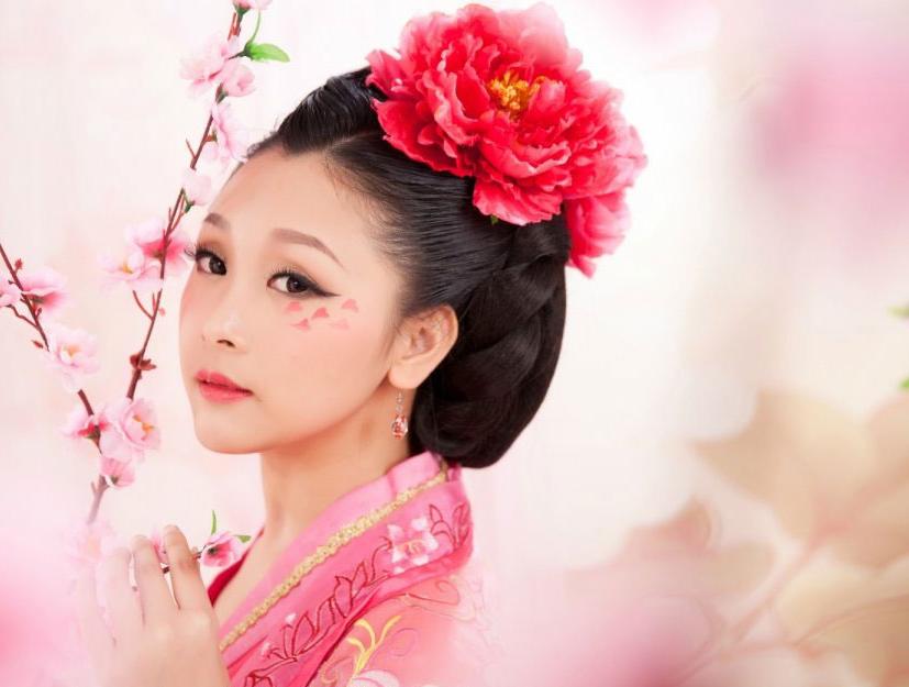 女人桃花运是什么意思,你真的知道桃花运的意思吗