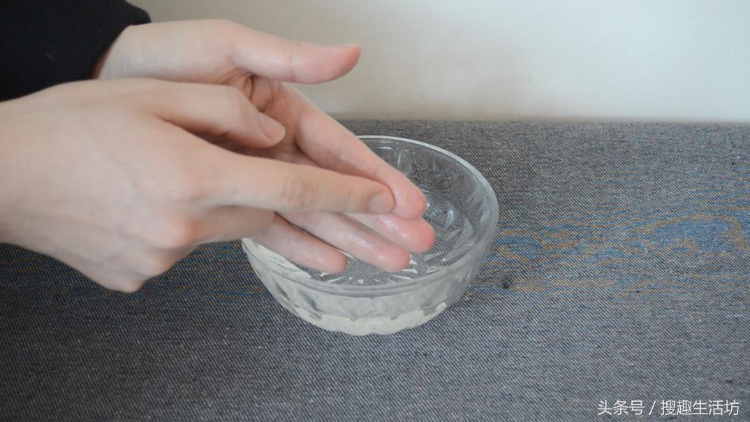 手指被扎了刺没拔出来会怎么样,手指被扎了刺进肉里不取出