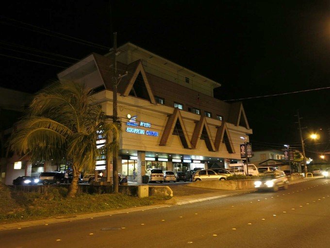 宝贝喜欢小金鱼,宝贝喜欢玩水