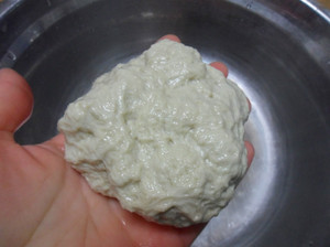 好吃的凉皮在家就可以做简单易懂,手工凉皮无添加劲道爽口好吃