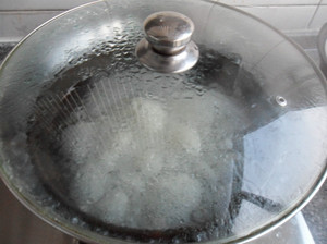 好吃的凉皮在家就可以做简单易懂,手工凉皮无添加劲道爽口好吃