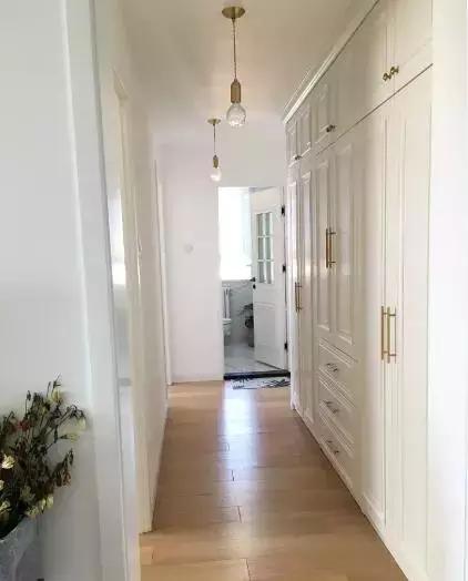 一字走廊改造,出门就是过道式走廊如何改造