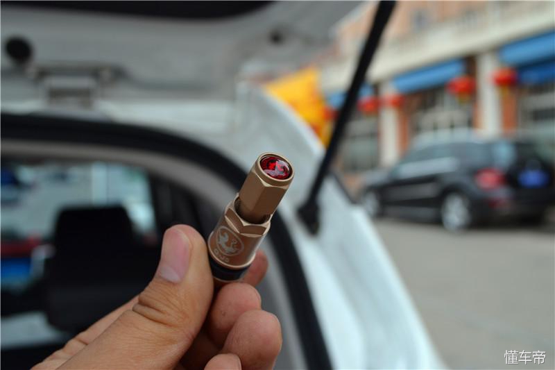 不同品牌轮胎高速胎噪对比,胎噪大的车用什么轮胎好