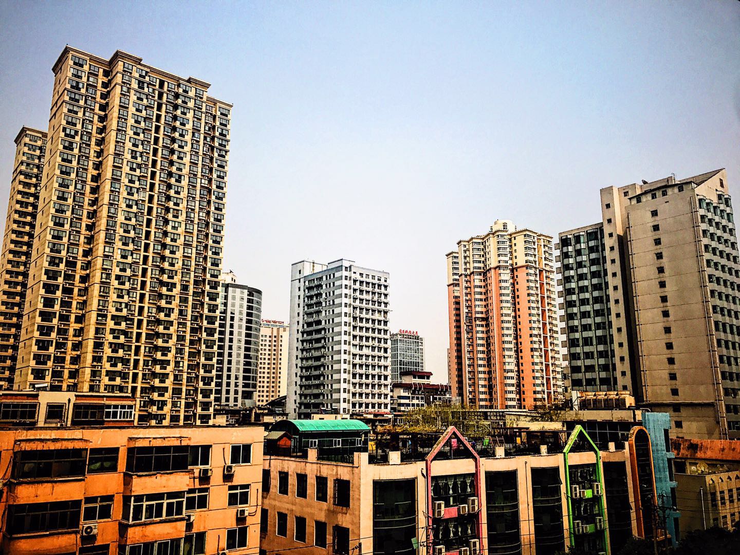 偷“*铐手**”的钱买一碗无名氏烩面，那才是最好吃的烩面