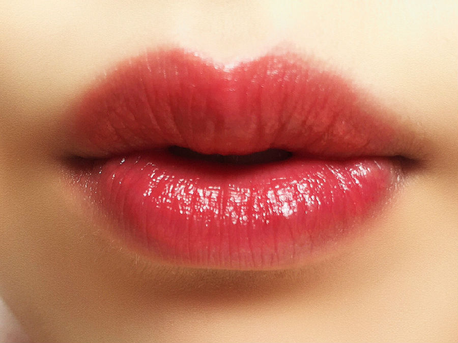 ysl圆管46号真人试色元气满满的少女色百搭到没话说~