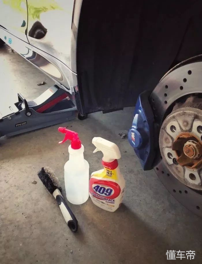 自己动手丰衣足食！M4排气阀门控制器DIY,清洗刹车详解！