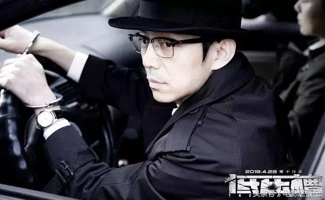 四月还想往电影院钻，不带着这份片单就太坑人了