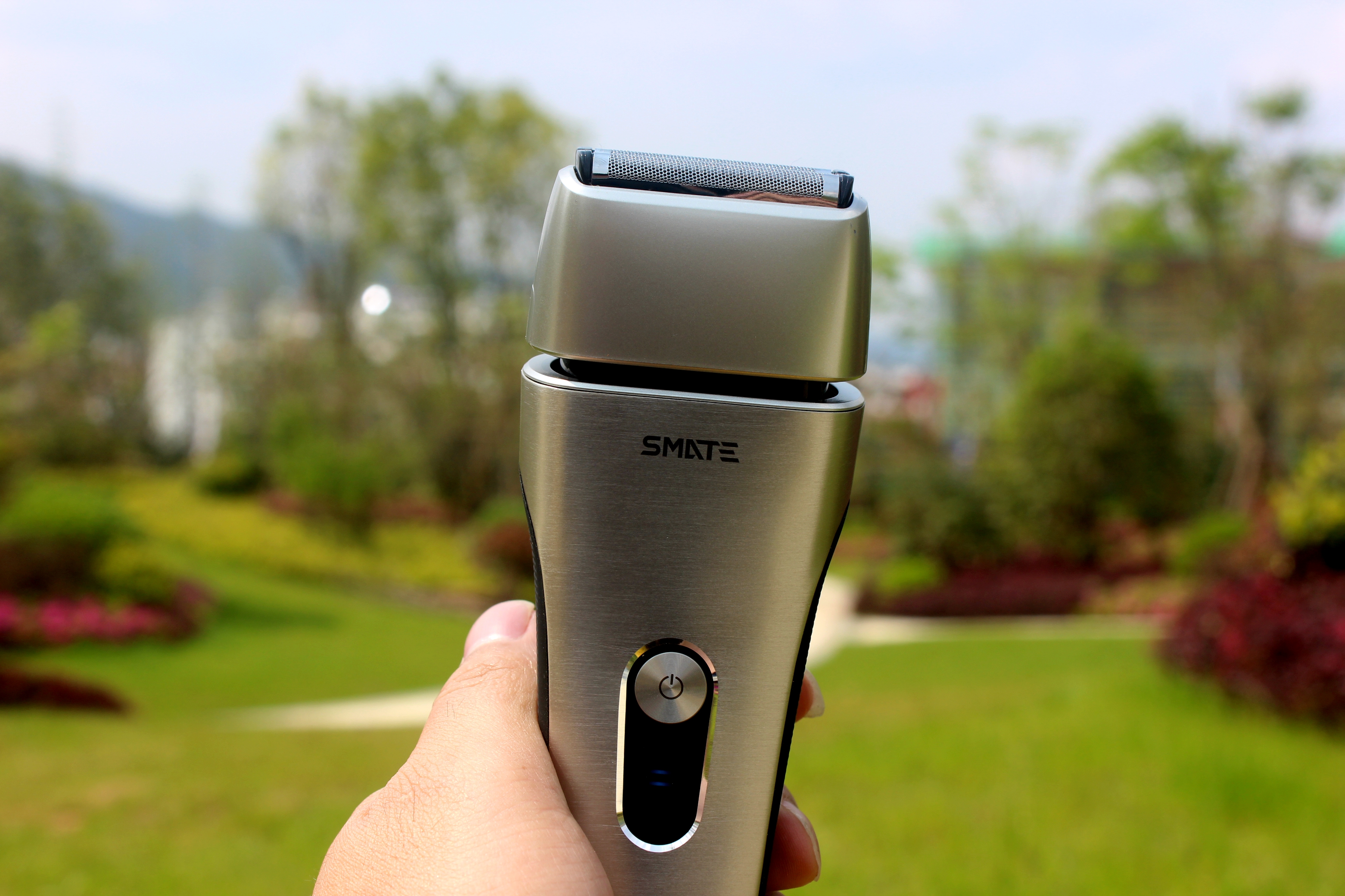 须眉小米剃须刀评测 (小米电动剃须刀s300水洗评测)