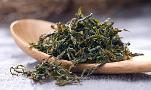 青岛特产崂山绿茶多少钱一斤,青岛特产到什么街去买便宜