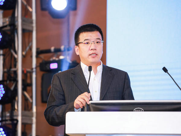 科技金融行业觉醒排列陈薇受邀出席网金联盟大会