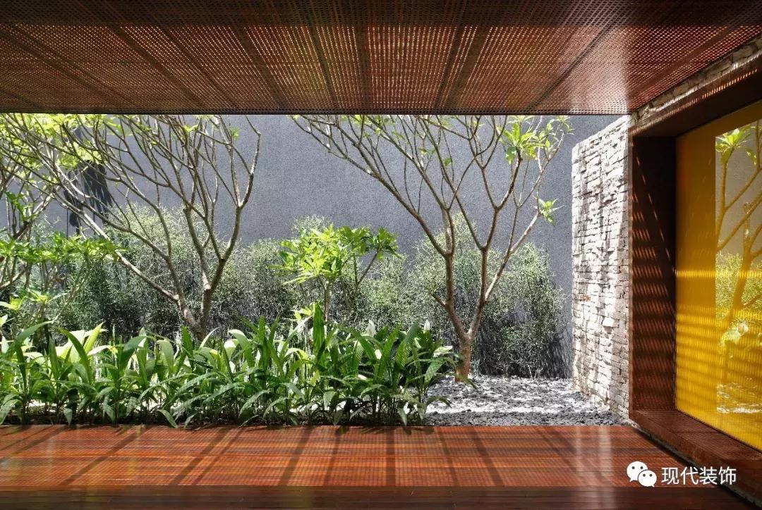 看得见风景的房间电影,看得见风景的房间主题