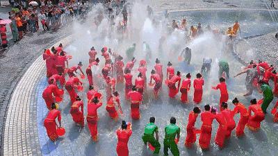 期待来云南的第一个泼水节,欢迎朋友们来云南泼水节