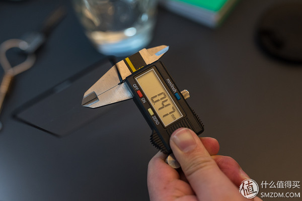 iphone手机一般推荐什么钢化膜,iphone手机原装膜好还是钢化膜好