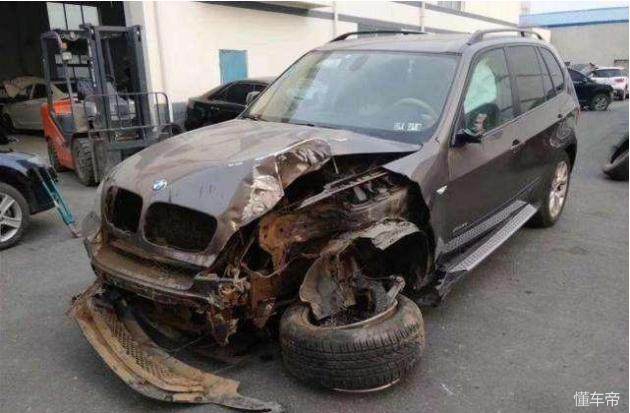 5000块钱捡漏汽车,五万以内捡漏二手中型车