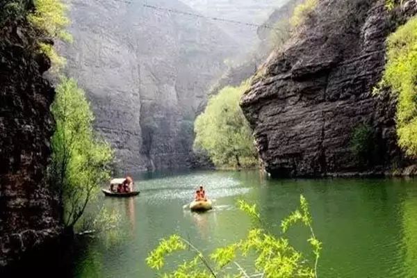 从太原出发自驾游国家一号公路,太原旅游公路自驾游最详细路线