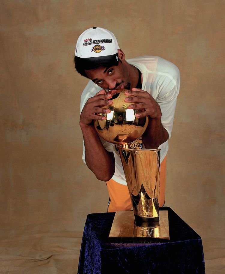 回忆篇从青涩到成熟记忆里的黑曼巴 ----科比战靴系列