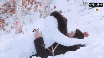 这部片因尺度太大，无法公开*放播**，看过的人却都说好！