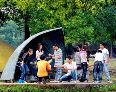 武汉外语外事职业学院什么样,武汉外语外事职业学院周围环境