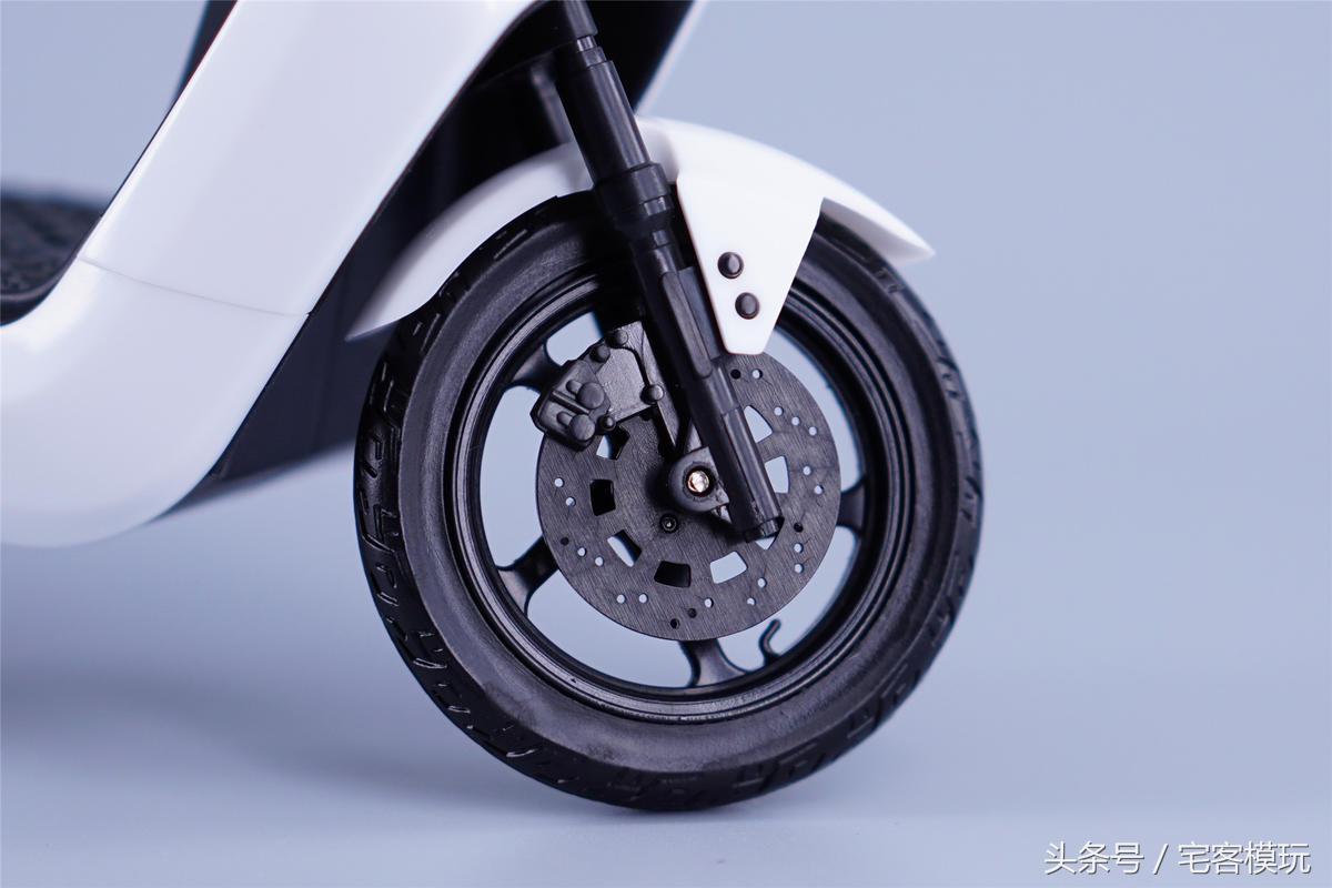 小牛电动车n1s动力版多少ah,76v100a小牛n1s尺寸