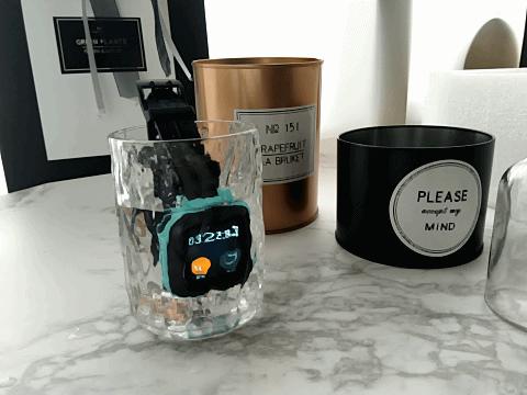 超强防水+八重定位小天才电话手表Z2评测