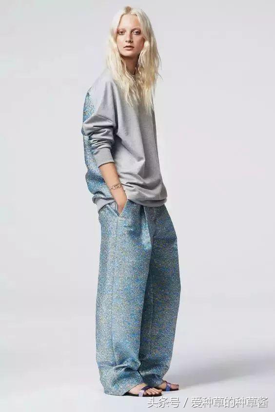 穿阔腿裤为什么从后面看很难看,牛仔阔腿裤显胖怎么办