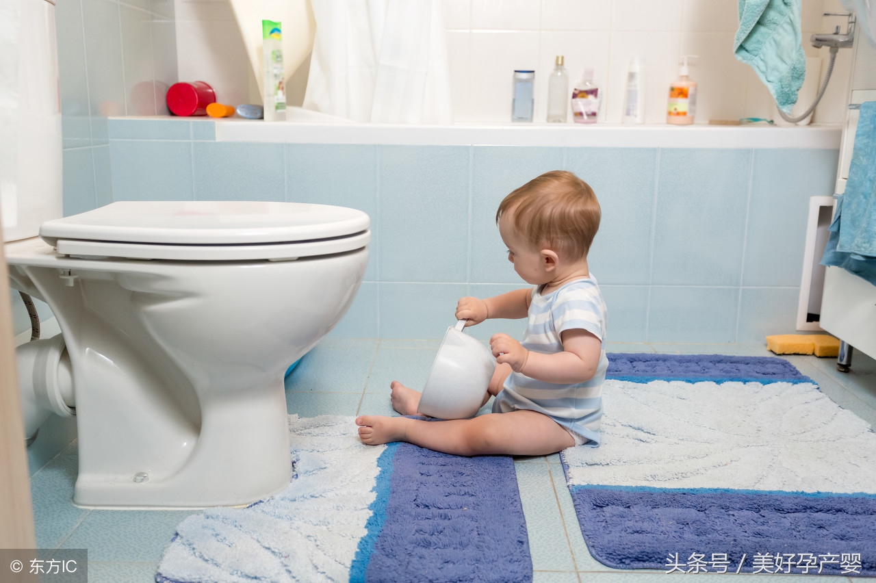 新生儿拉黄色的泡沫便是怎么了,宝宝黄色泡沫便是什么原因