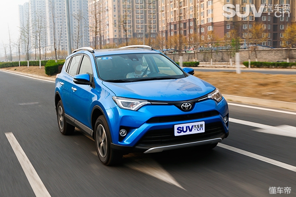 rav4驾驶质感,丰田rav4荣放风尚plus二驱试驾