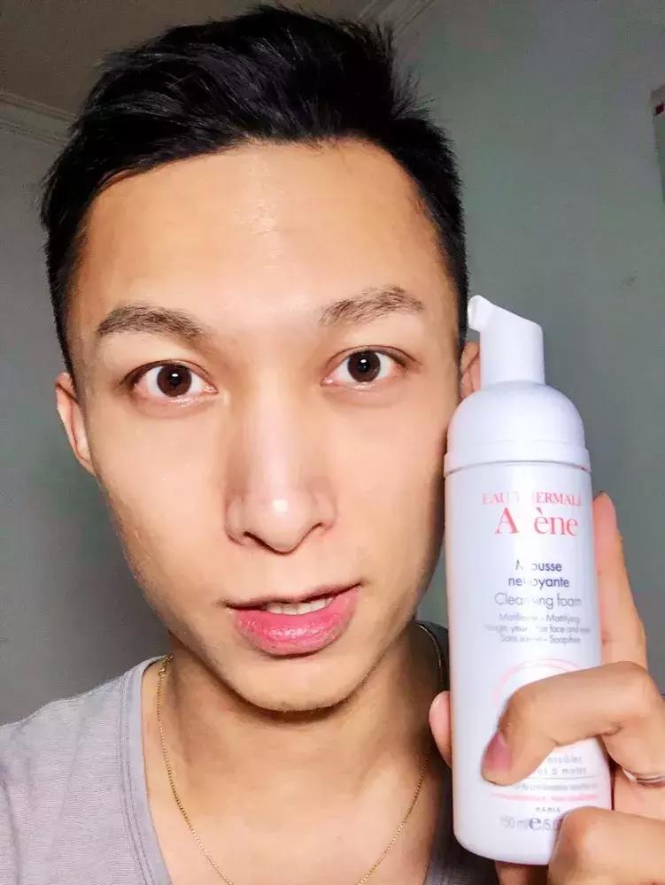 温和不伤肤清洁面部,深层清洁又不伤皮肤的女士洁面