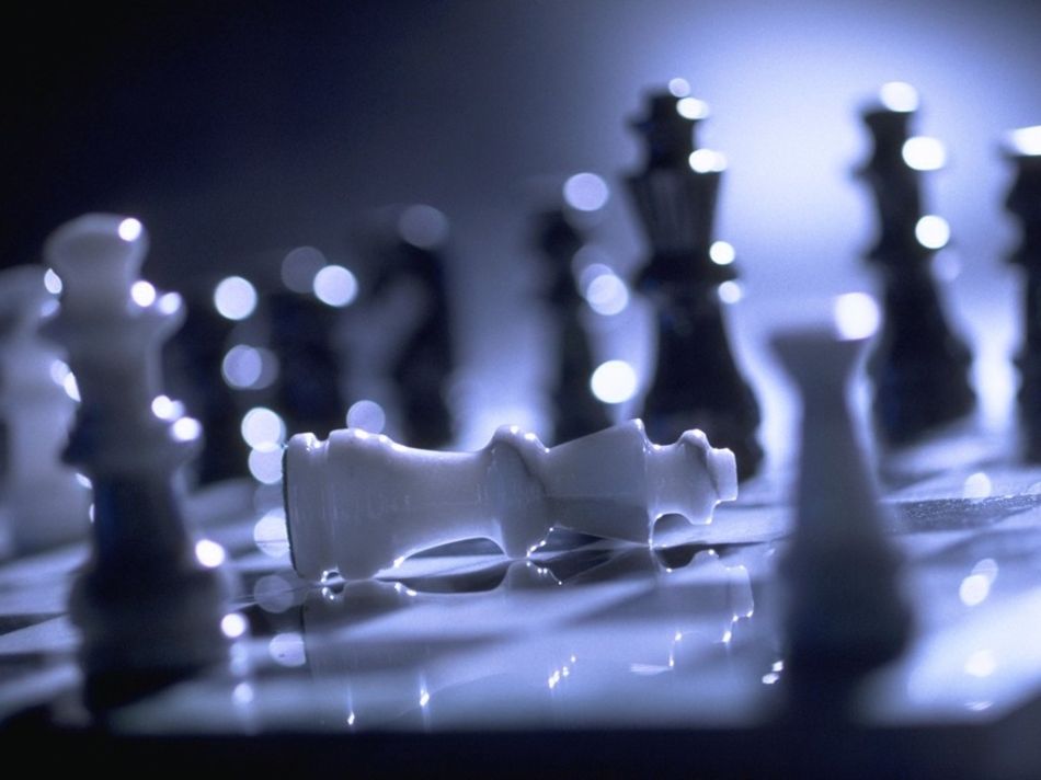 细分领域差异化定位,差异化定位错位竞争