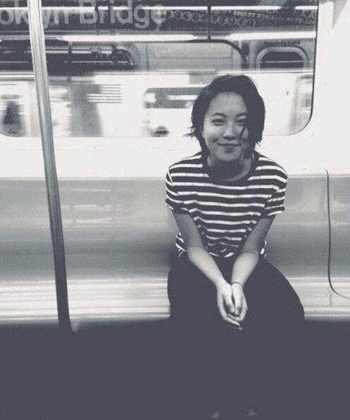 菲已入佛，唯已成仙，留童一个在人间