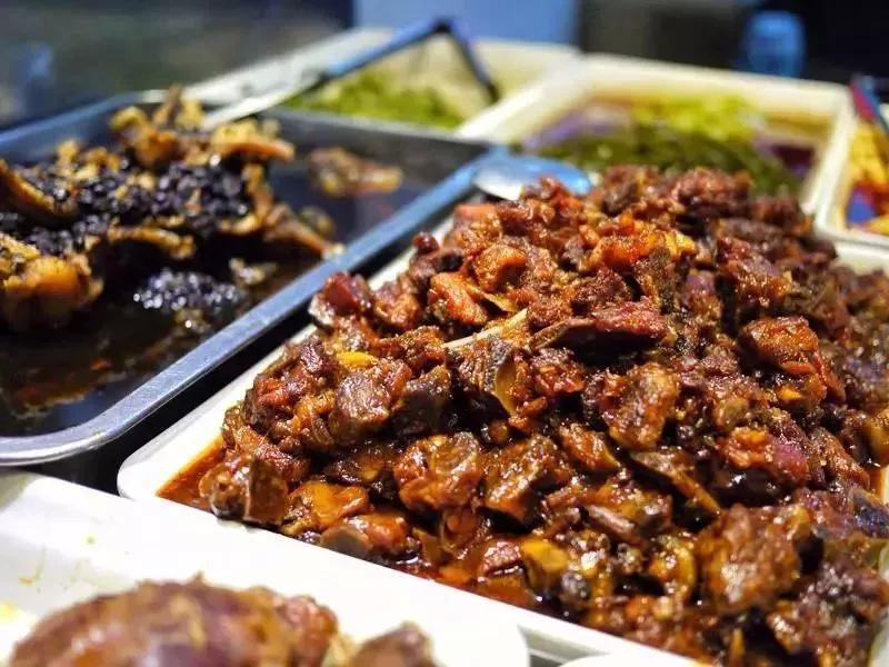 好吃又便宜的美食街成都,好吃街美食街成都