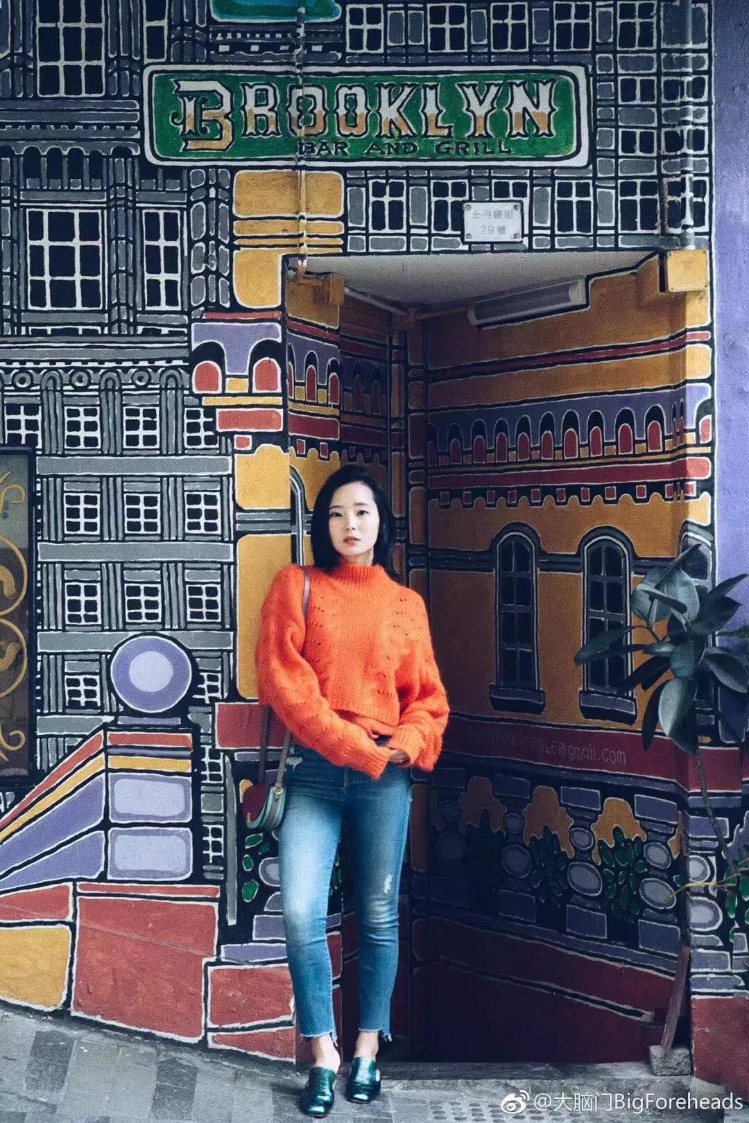 大学女教师辞职出道,大学女教师辞职