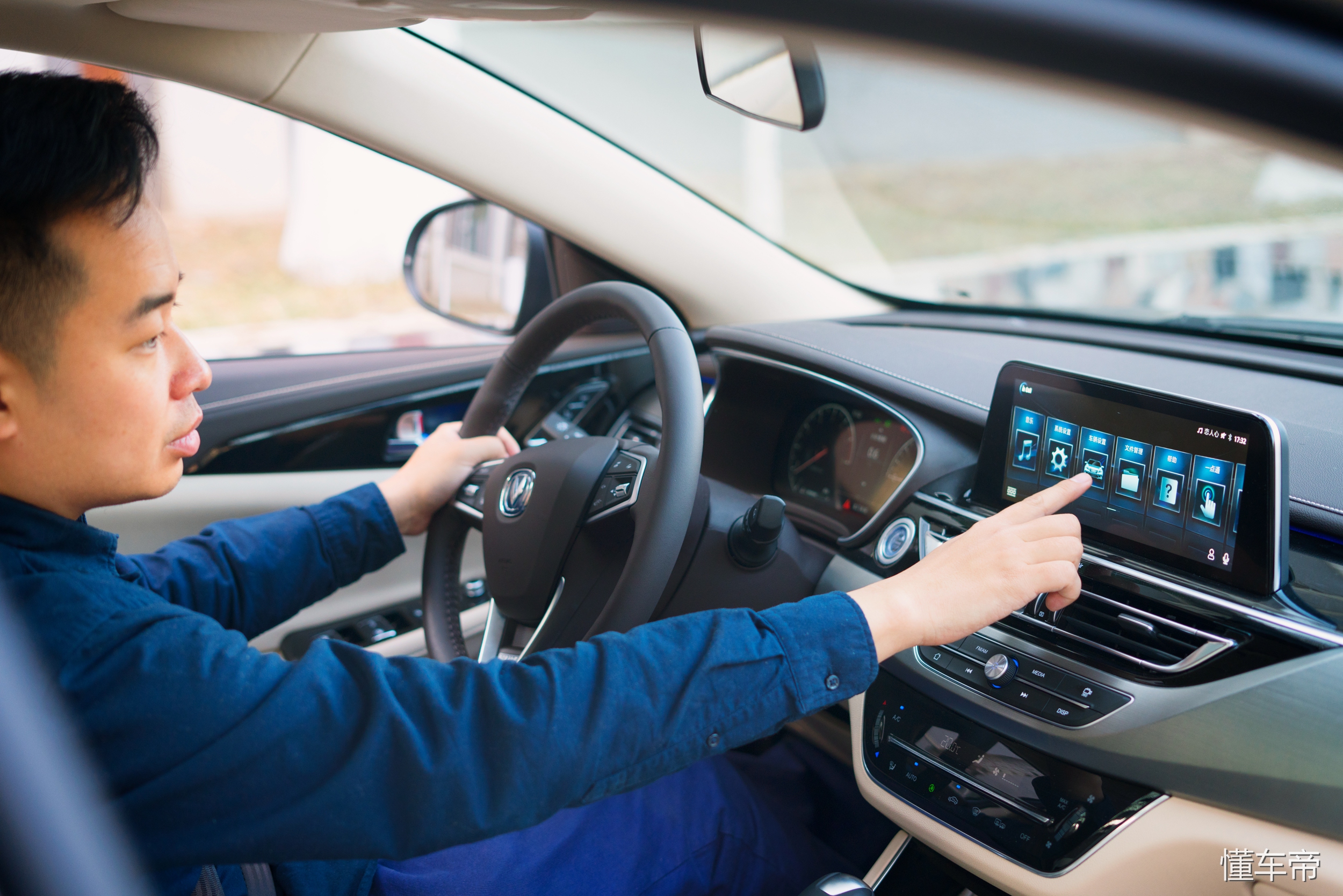 长安睿骋cc深度解析,聊聊我眼中的速腾