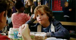 爱孩子不要太惯着他,爱孩子不要溺爱