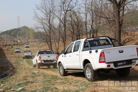 体验越野车的感受,福田拓陆者e5的优缺点