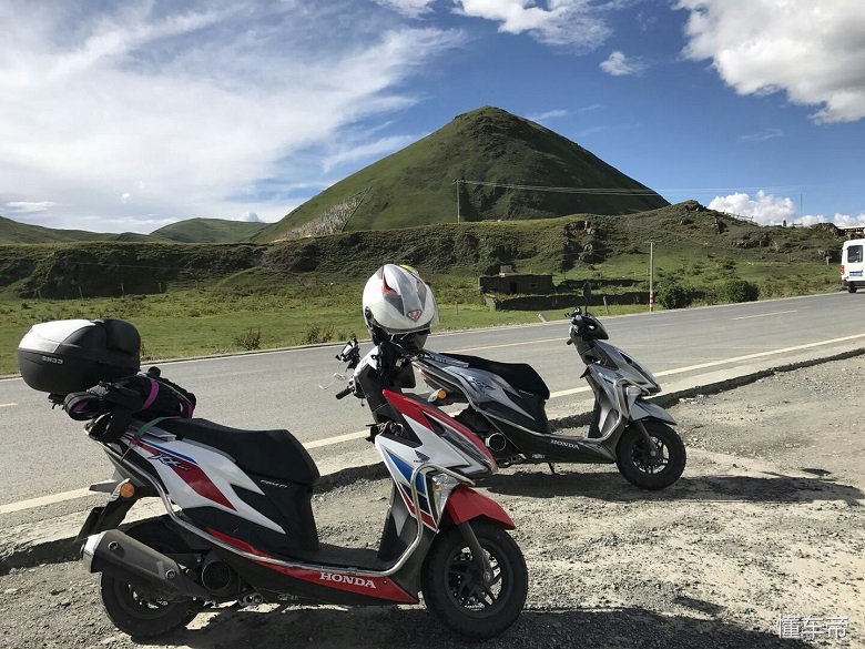 新大洲本田rx125裂行哪种颜色好看,新大洲本田裂行rx125和铃木uy125