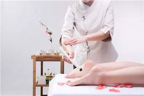 艾灸后下身发炎溃烂是什么原因,灸后手发黄是怎么回事