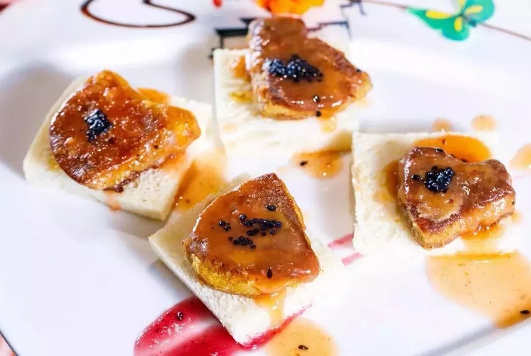 天津海鲜自助一百多一位的餐厅,天津高端自助海鲜价位